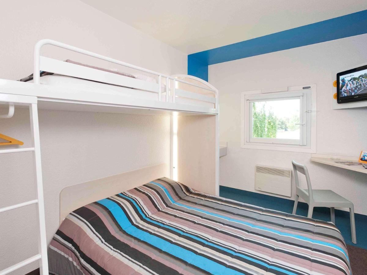 Enzo Hotel 1Er Prix Coudes Eksteriør bilde